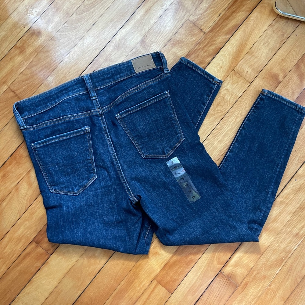 AE EXTRA SHORT HIGH RISE JEGGING